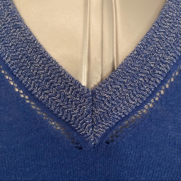 Christopher & Banks Sweater L - Picture 8 of 9